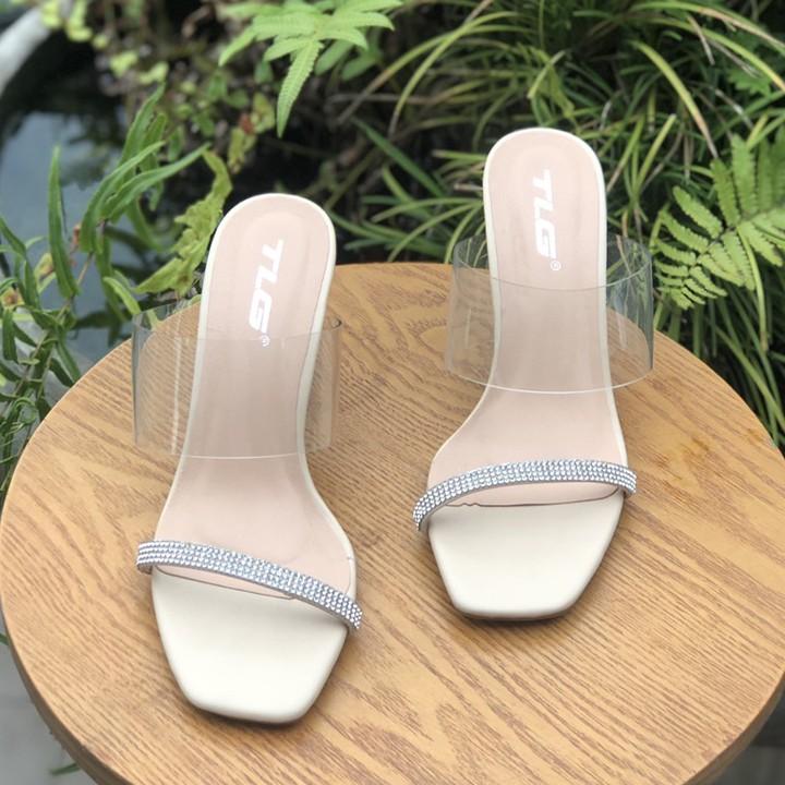 Sandal cao gót quai trong hot trend 2020 trẻ trung năng động 21288