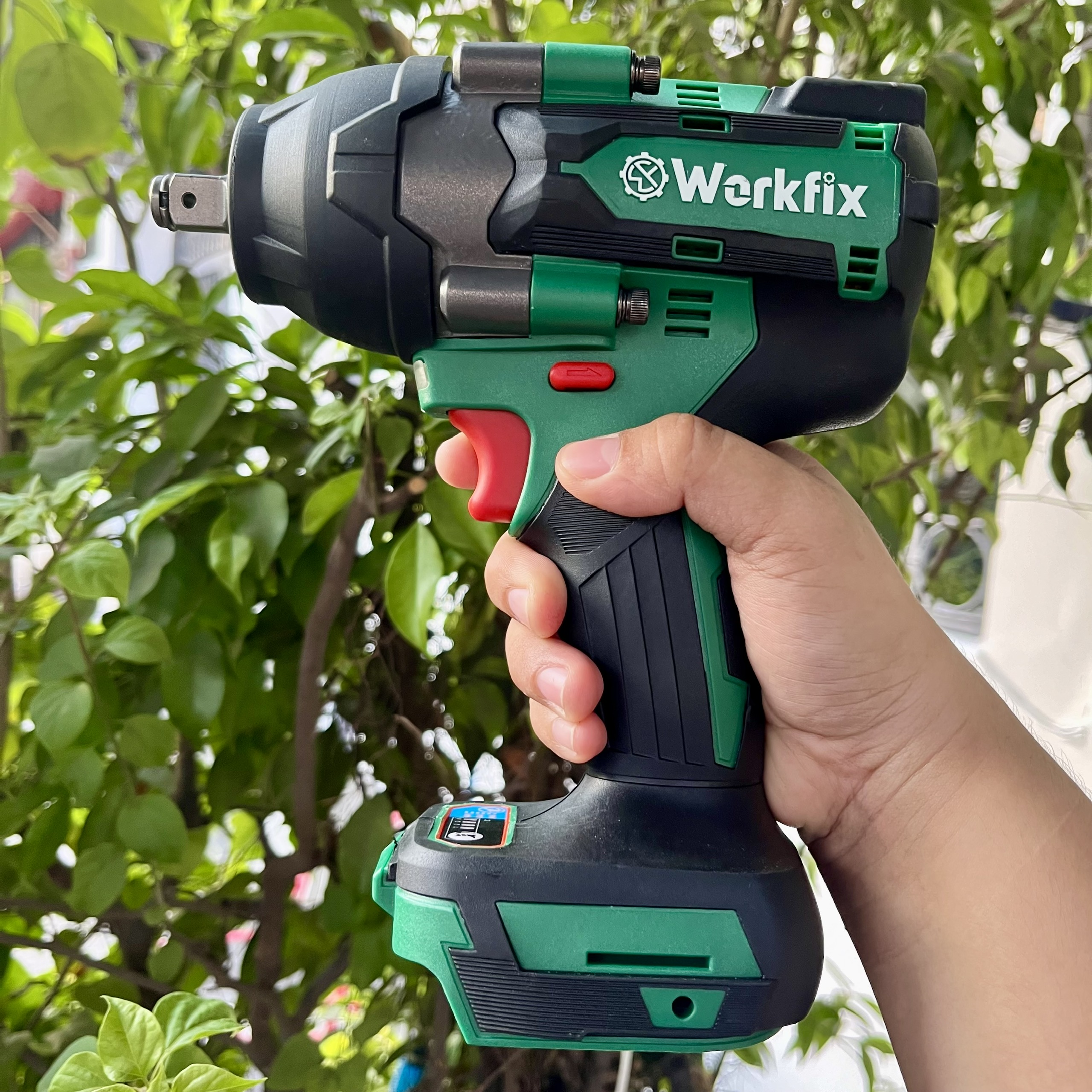 Thân máy siết bulong WORKFIX 650Nm WF-IW650 chân pin phổ thông  - Máy siết bulong ô tô