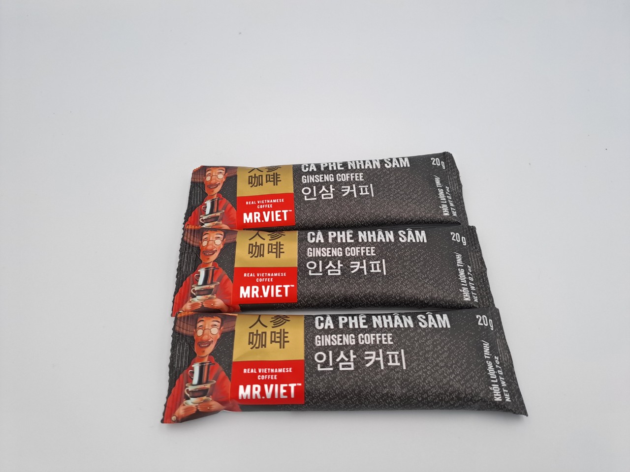 Cà phê Nhân Sâm -thương hiệu MR.VIET ( 12 gói  *20gr )