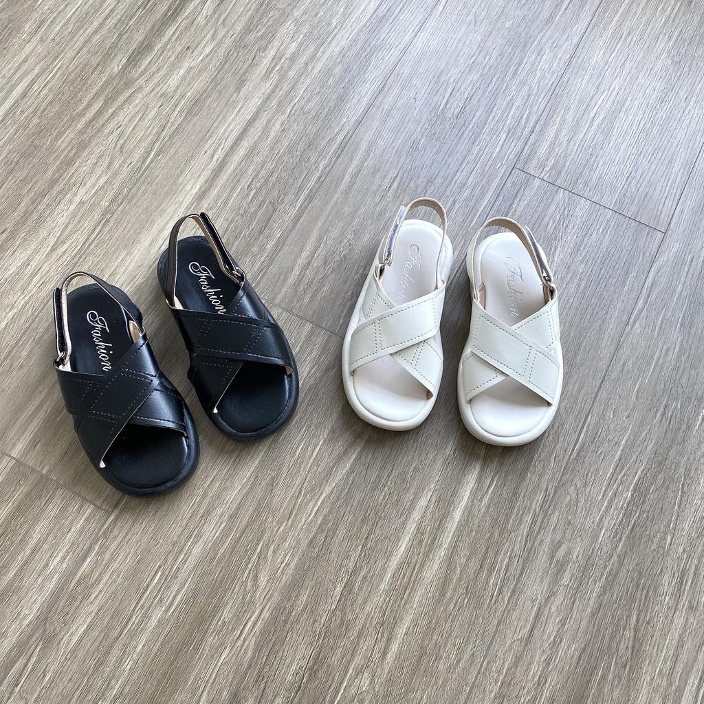 Giày sandal quai chéo bản to cho bé G838