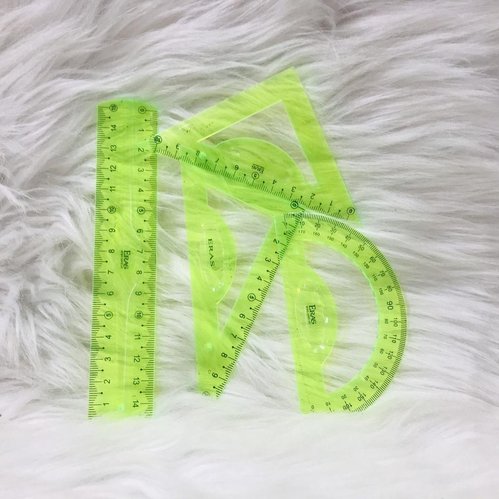 Bộ Eke Đo Độ 4 sản phẩm NHỰA DẺO 15cm- 20cm Eras màu ngẫu nhiên