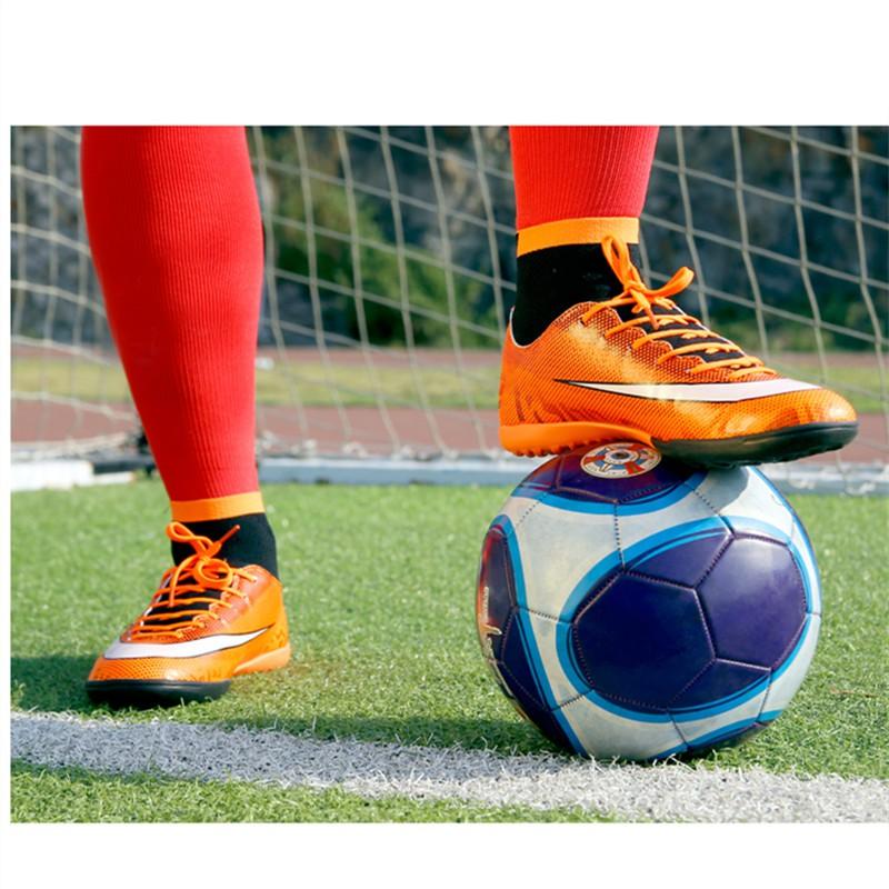 Giày chạy bộ thể thao cho người lớn và trẻ em