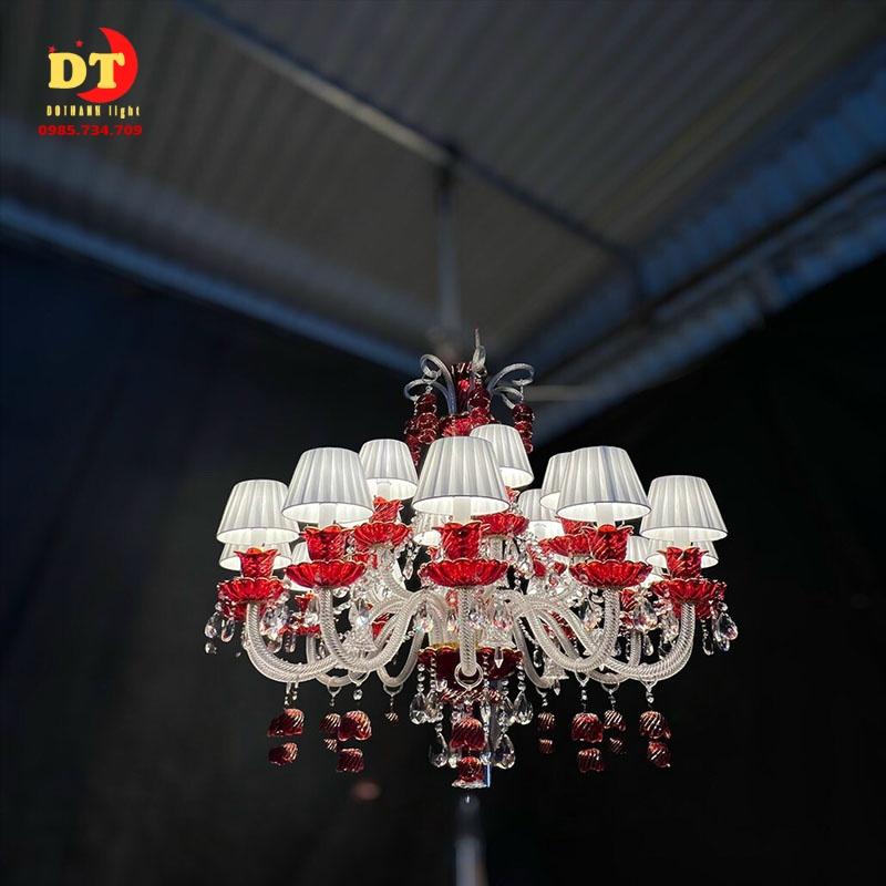 Đèn chùm phale đỏ 18 tay phòng khách hiện đại cao cấp DQM