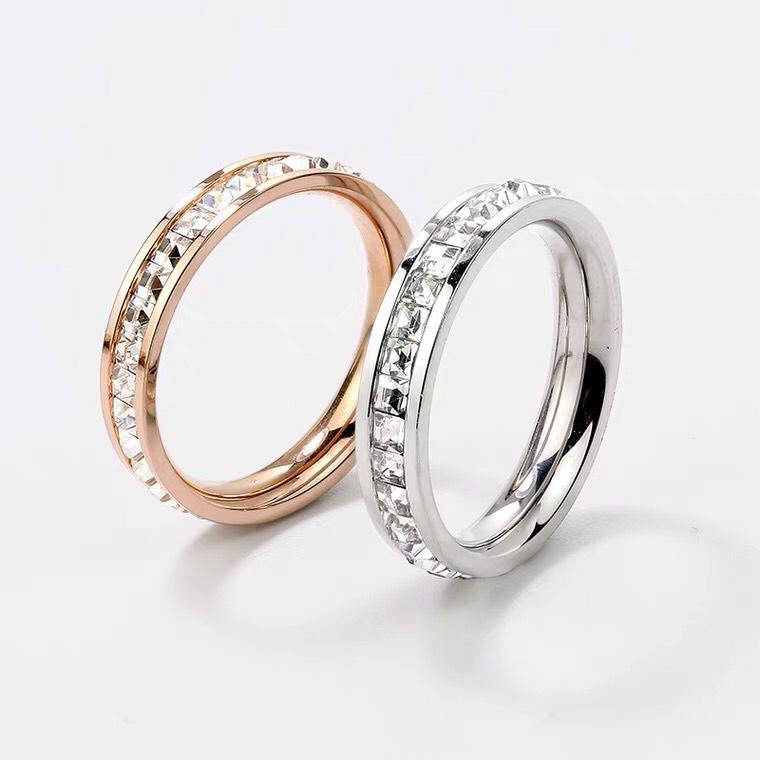 Nhẫn nam nữ CDE Eternity Ring Silver CDE0809SV