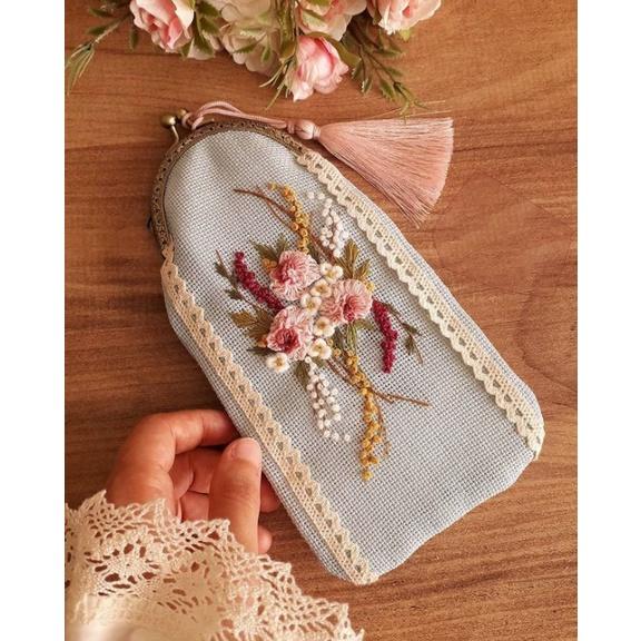 Bộ thêu tay thủ công Túi Xách xinh xắn -kit nguyên liệu tự làm - Nana Handmade Shop - Túi Thêu hoa hiện đại