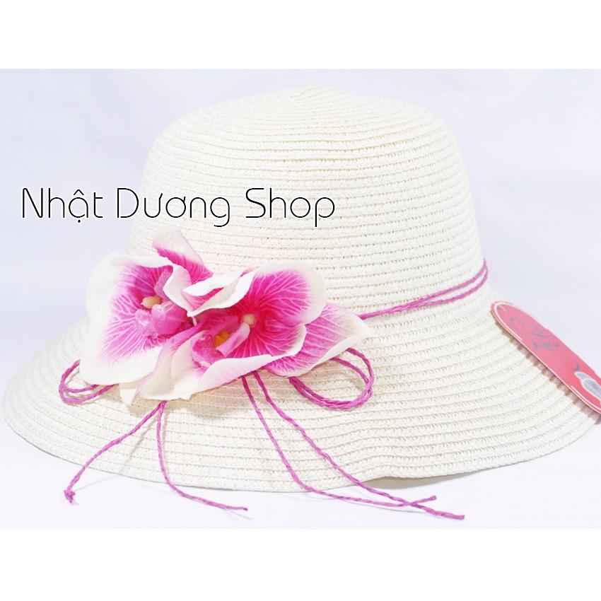 Nón đi biên nữ mùa hè găn bông hoa lan cực dễ thương phù hợp cho các bạn nữ đi chơi và đi du lịch