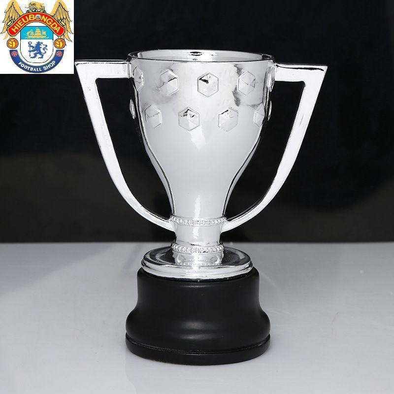 Cup Laliga giải vô địch bóng đá quốc gia Tây Ban Nha làm quà lưu niệm làm giải thưởng cho mọi giải đấu