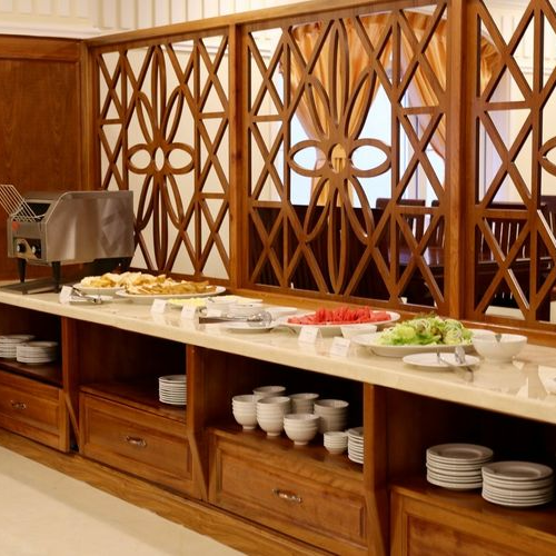 Iris Hotel Đà Lạt 3 *. Bao Gồm Ăn Sáng. Khách Sạn Tại Trung Tâm Thành Phố