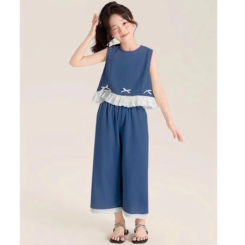 Đồ Jean Bò Giấy Bé Gái Áo Xòe Đính Nơ &amp; Quần Ống Suông Viền Ren – Mềm Nhẹ, Dễ Thương Từ 12-45KG Dành Cho Bé Gái
