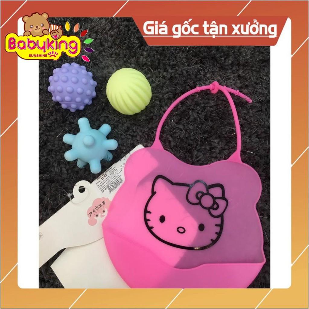 Yếm ăn silicone cho bé từ 0-3 tuổi , thương hiệu Aiueo Nhật Bản.