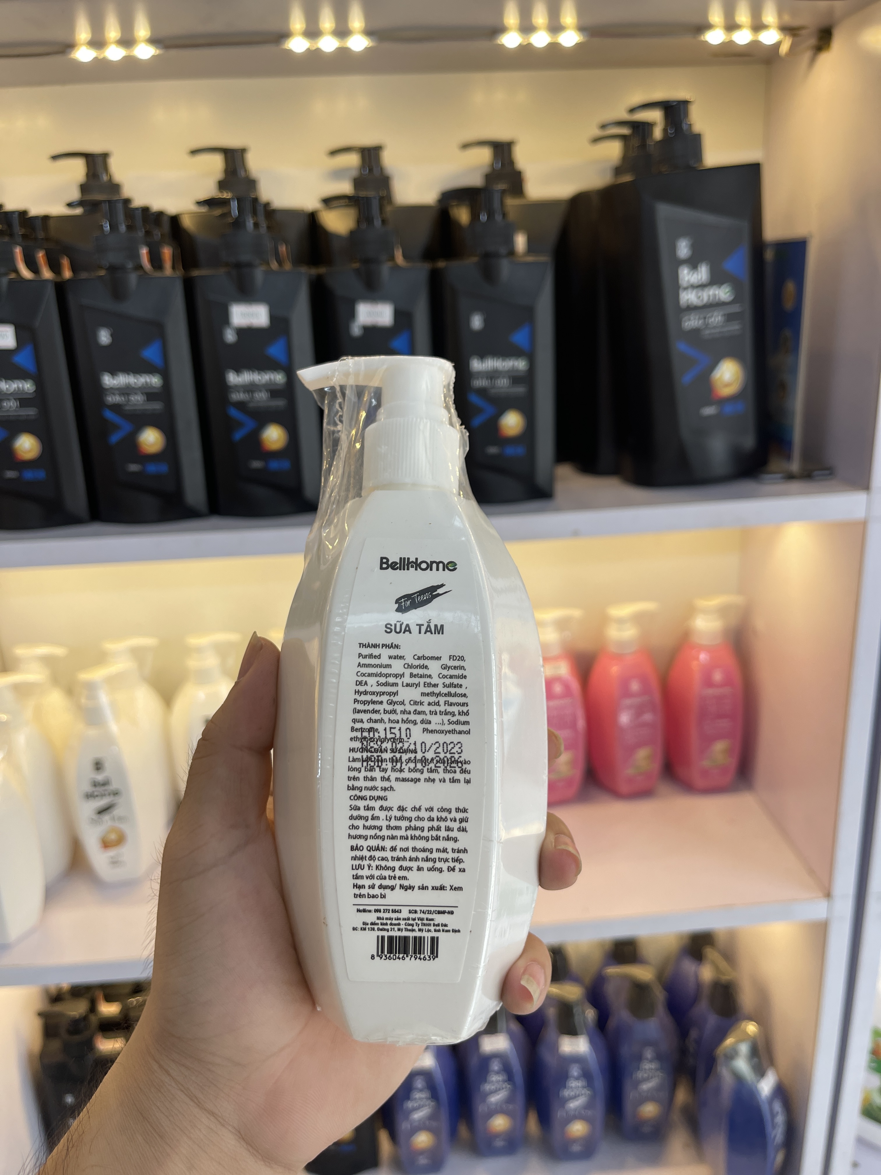 Sữa Tắm Gia Đình Công Nghệ Sinh Học Bell Home 300ML