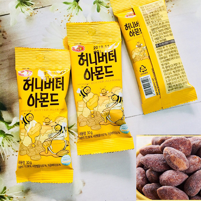 Hộp 12 Gói Hạnh nhân tẩm bơ mật ong Tom' Farm 30g
