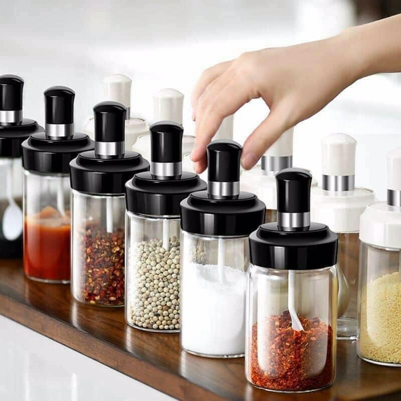 Lọ đựng gia vị - Hũ gia vị kèm muỗng bằng thủy tinh trong suốt kèm muỗng tiện lợi