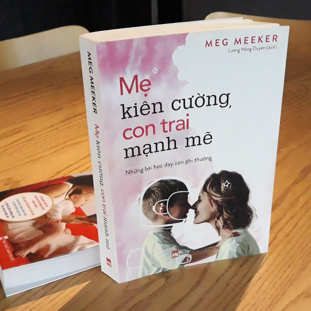 Mẹ Kiên Cường Con Trai Mạnh Mẽ
