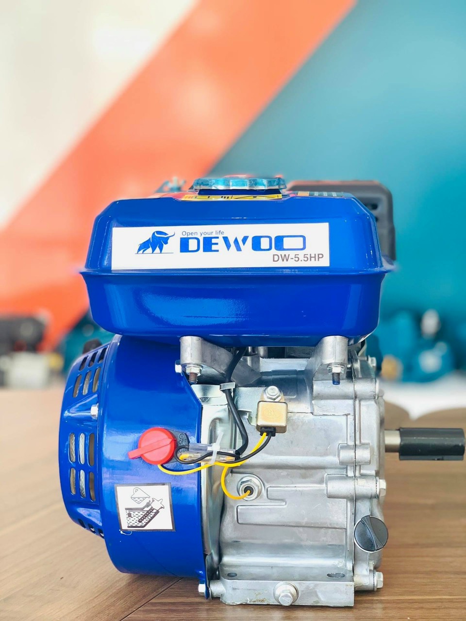 Máy nổ- động cơ nổ 5.5HP DEWOO DW-5.5HP- Hàng chính hãng