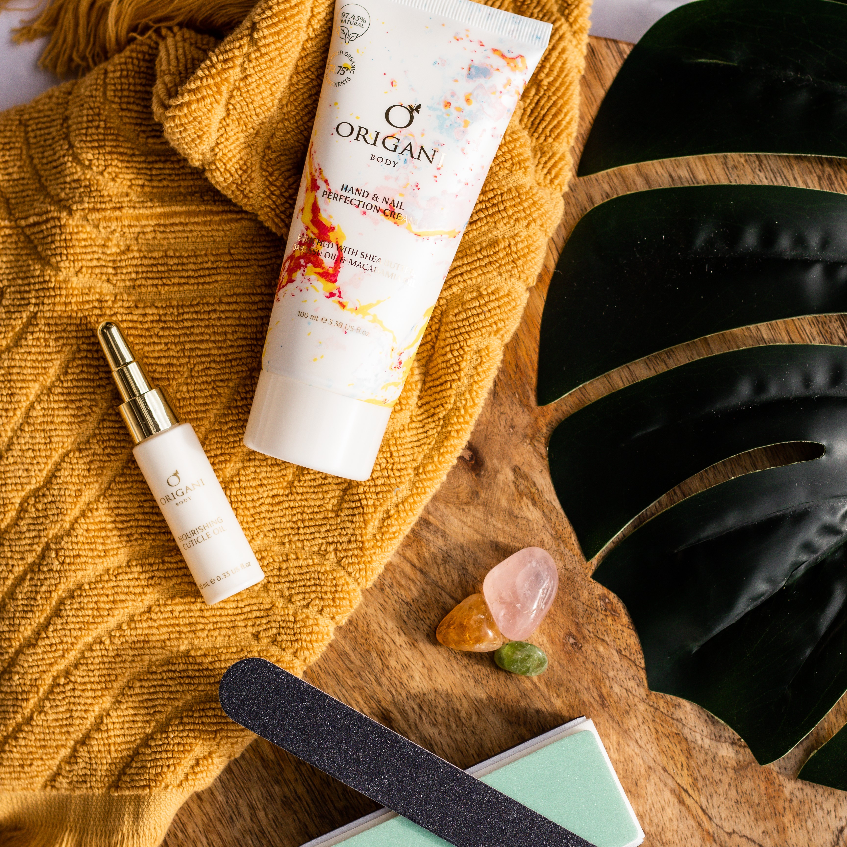 Kem dưỡng móng và da tay Thuần Chay Origani xuất xứ từ Úc - Body Hand & Nail Perfection Cream - cung cấp dưỡng chất và độ ẩm cho da và móng