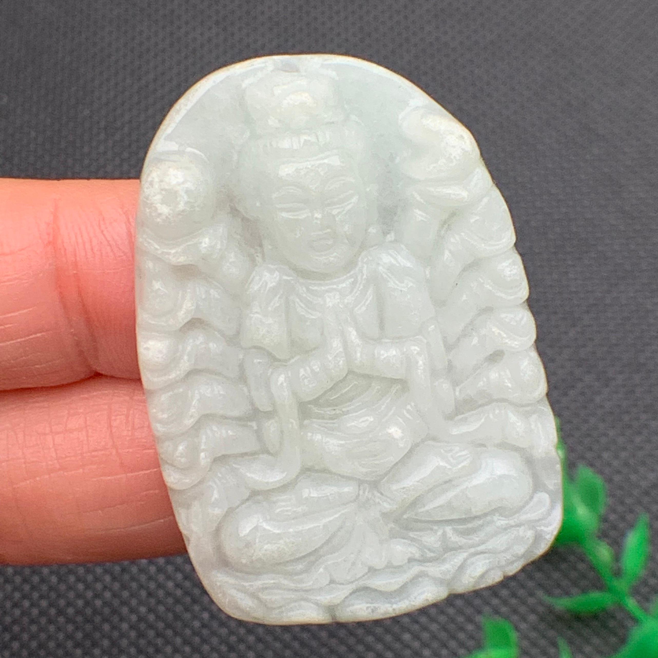 Thiên thủ thiên nhãn ngọc phỉ thúy tự nhiên Jadeite A