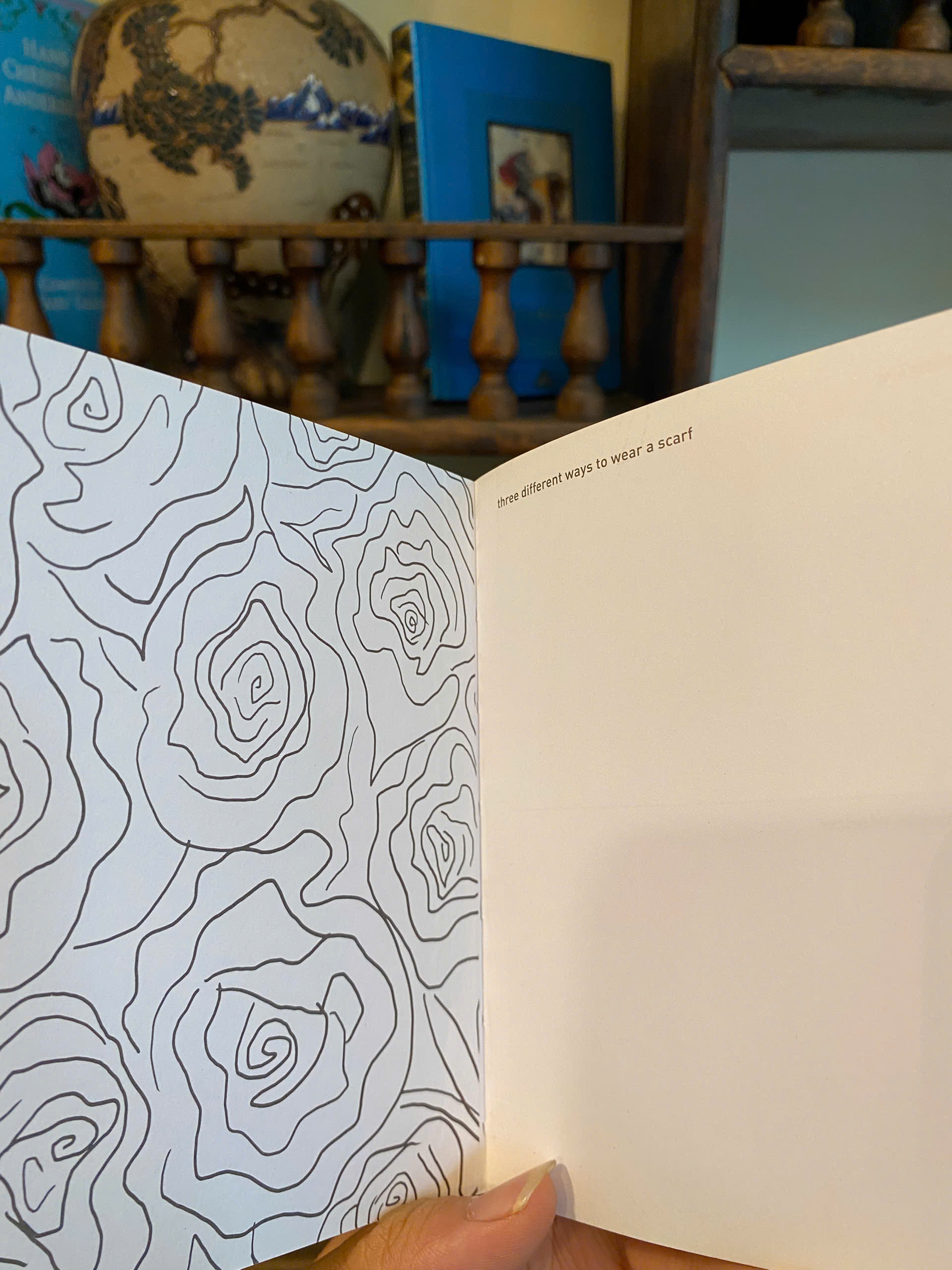 Sách - 642 Things to Draw: Paris | Inventive Sketchbook (Pocket Size) | Ngoại văn Nhập khẩu