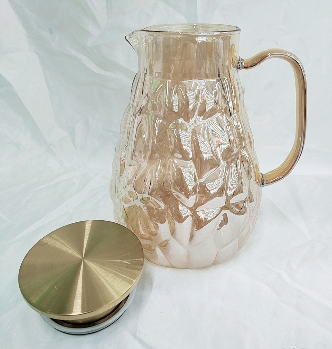 BÌNH ĐỰNG NƯỚC THỦY TINH MÀU VÀNG CHỊU NHIỆT 400 ĐỘ C DUNG TÍCH 1,7L