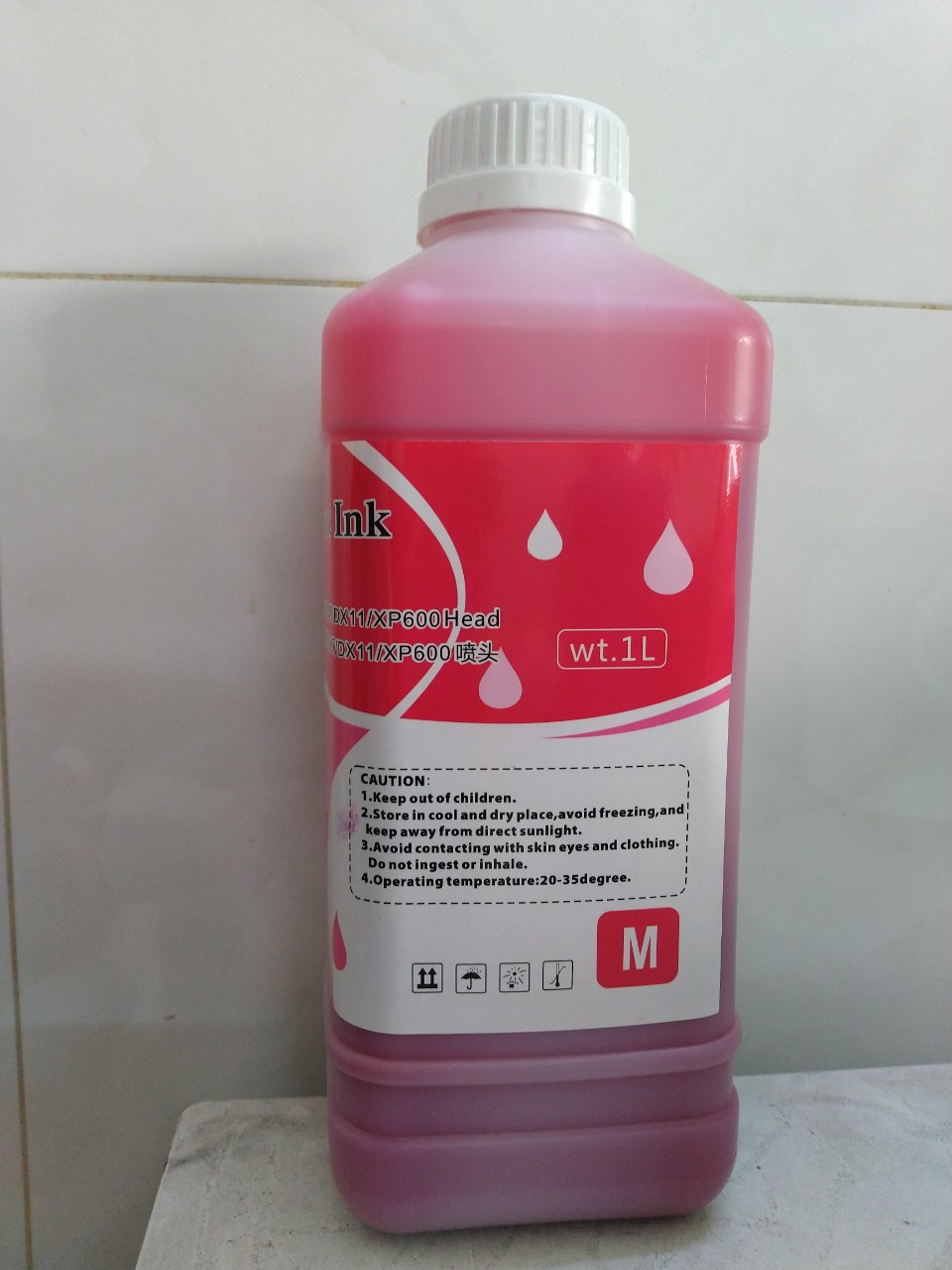 Mực màu đỏ in giấy decal - mực Eco Solvent ink