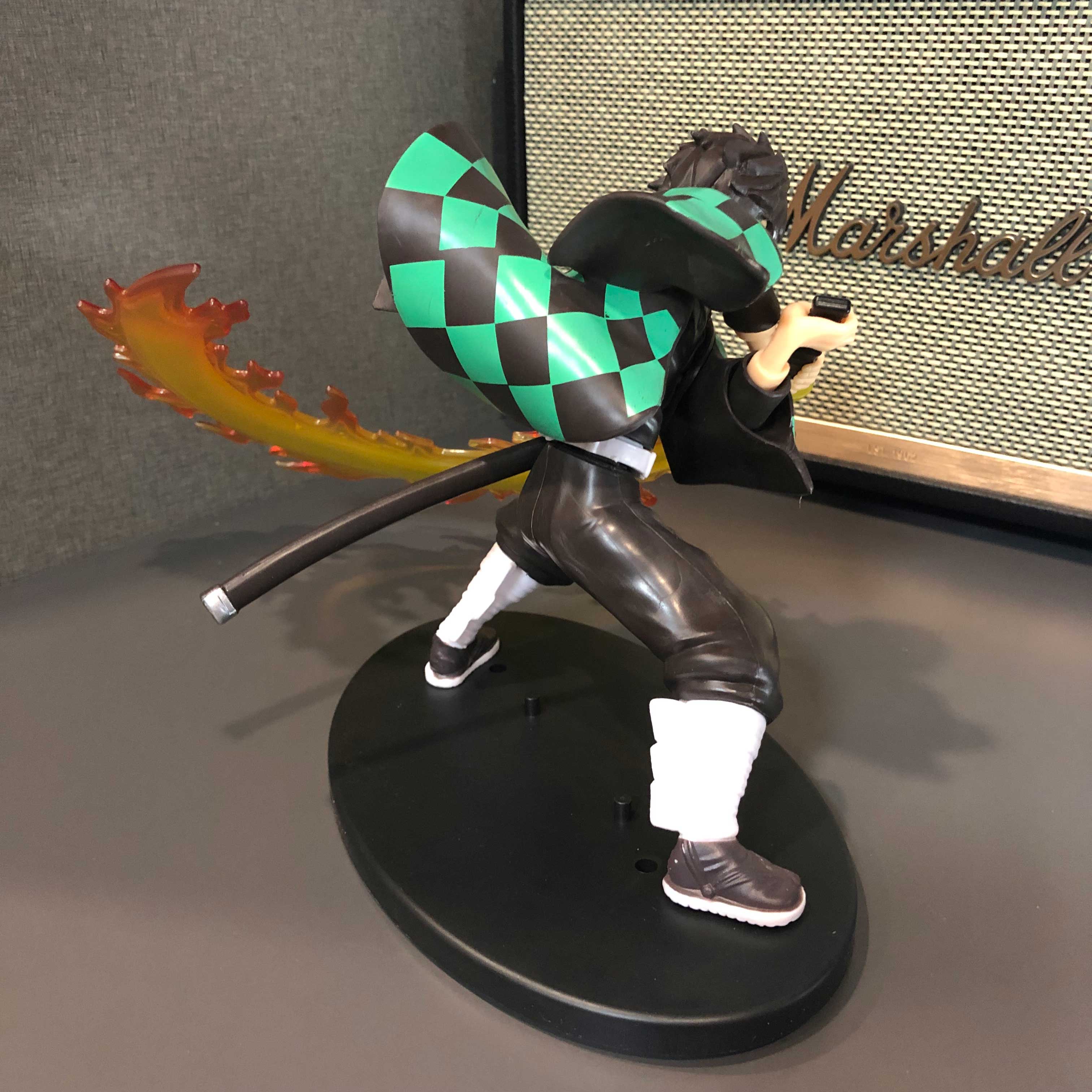 Mô hình Tanjiro Kamado 16 cm - Kimetsu No Yaiba