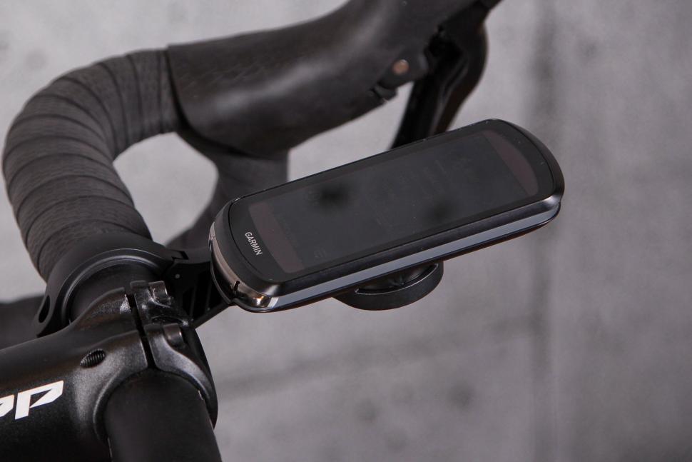 Thiết bị định vị gắn xe đạp Garmin Edge 1040 , GPS, SEA - Hàng chính hãng