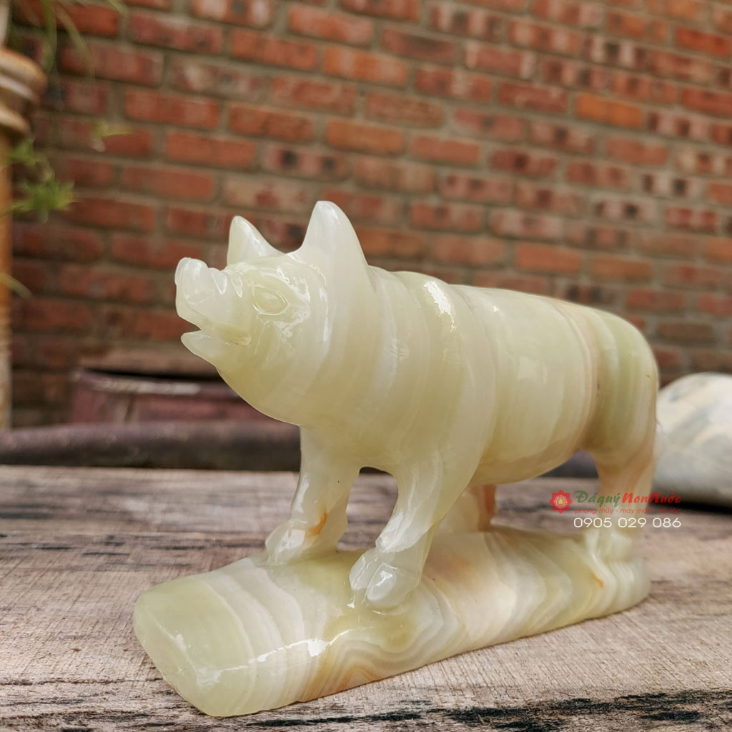 Tượng heo 12 con giáp phong thủy đá ngọc Pakistan 12cm đá Non Nước
