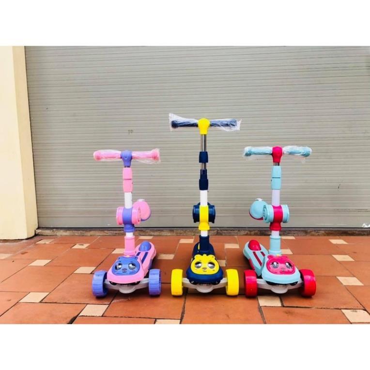 Xe trượt scooter 3 in 1 3 bánh phát sáng có đèn có nhạc cho bé (hàng xịn)