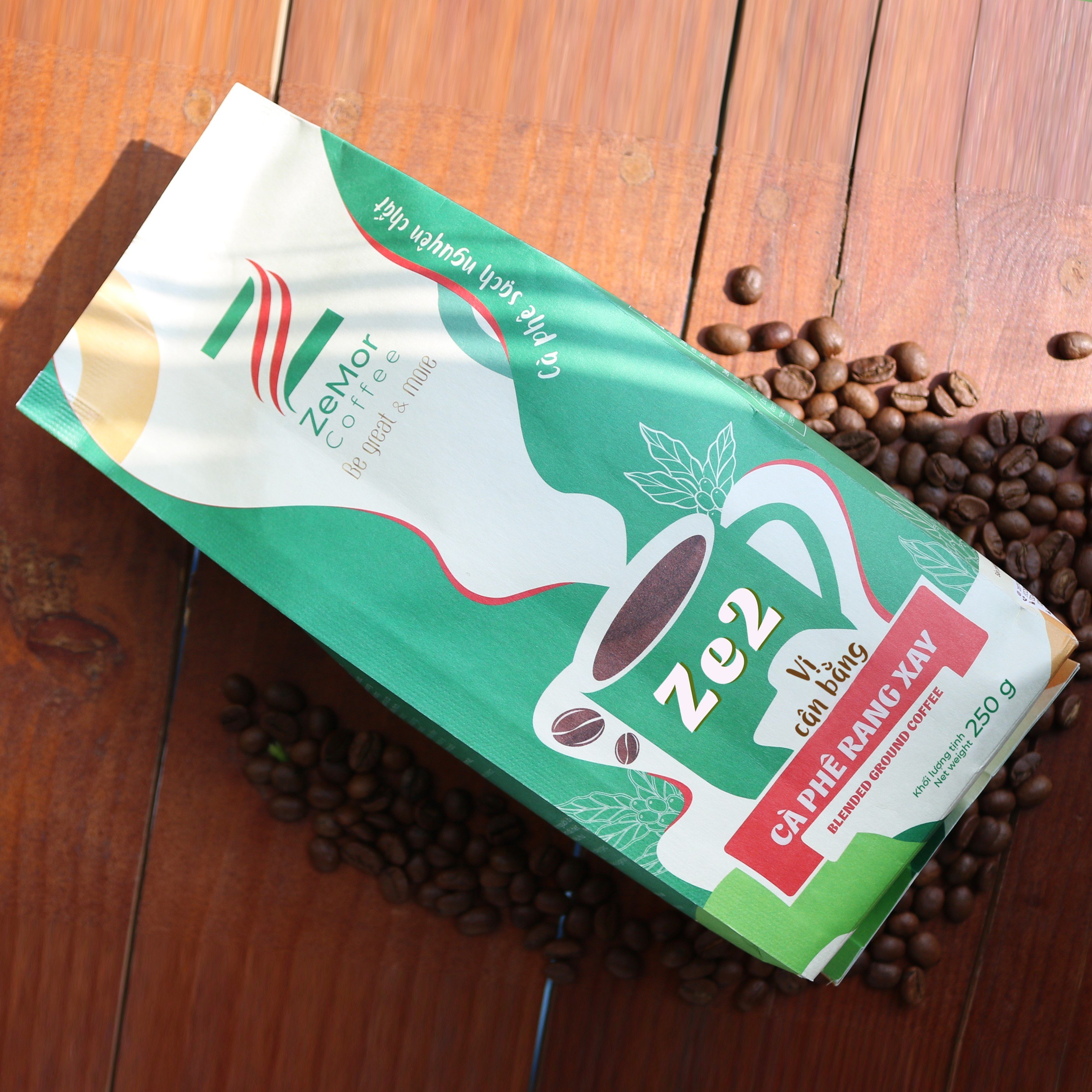 Cà Phê Rang Xay Nguyên Chất Rang Mộc ZeMor Coffee Vị Cân Bằng 250g