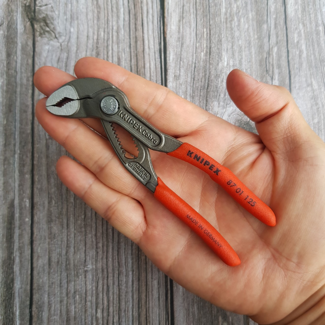 Kìm Nước Cobra Mini KNIPEX - 87 01 125