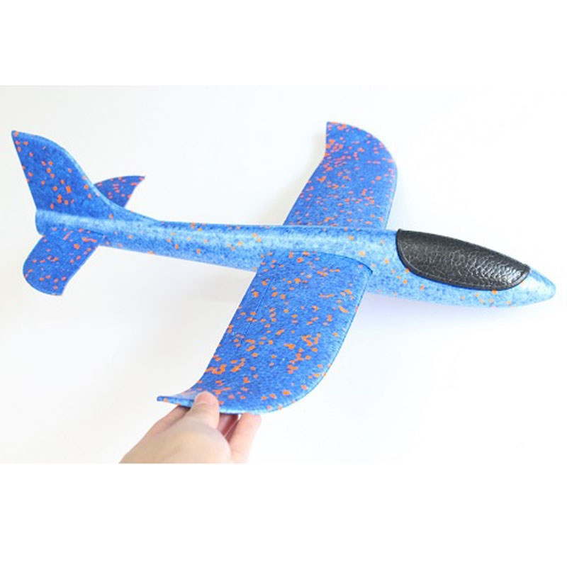 Máy bay xốp phi tay – đồ chơi của thời thơ ấu