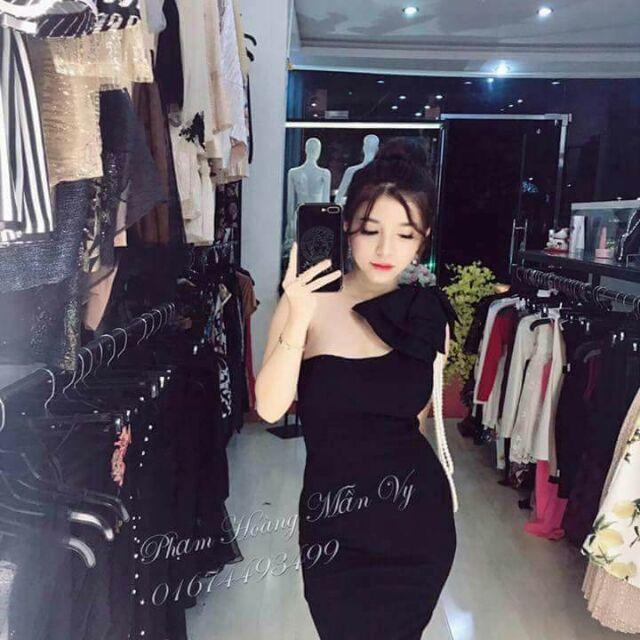 Đầm body lệch vai dây chuỗi