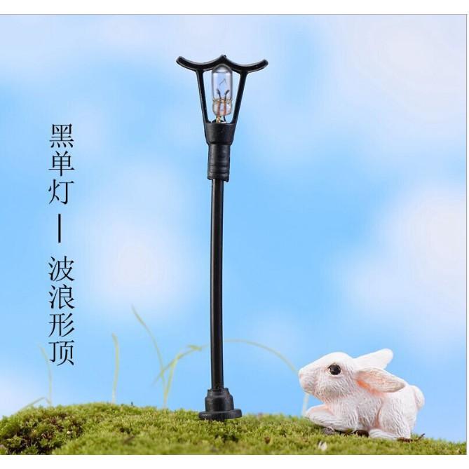 Mô hình cột đèn vểnh 2 đầu trang trí nhà búp bê DIY có LED đấu sẵn