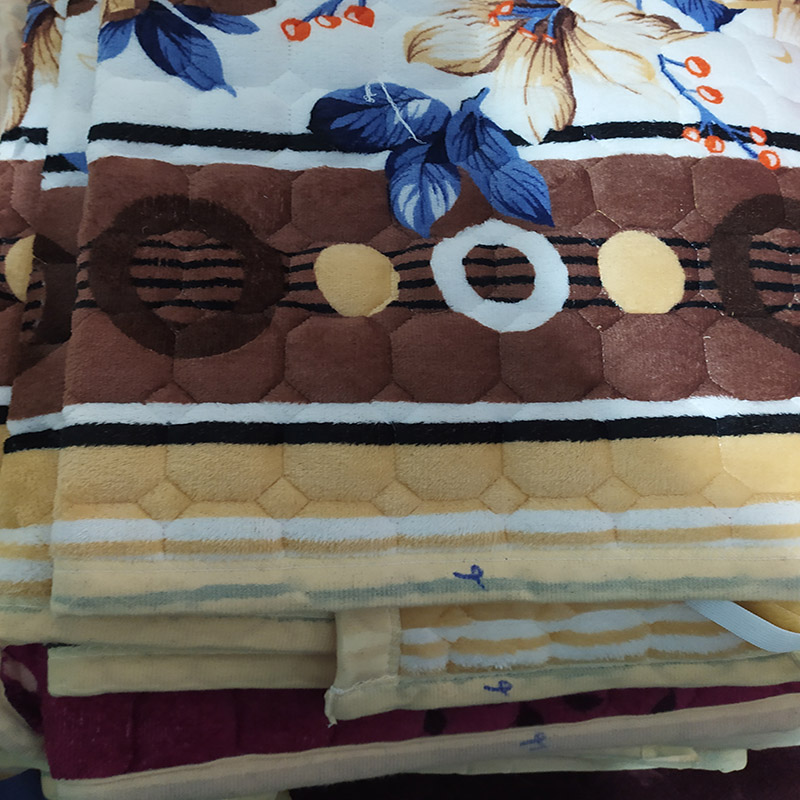 Thảm trải giường lông nỉ nhung 2 lớp có thể dùng làm trải đệm, thảm trải sàn, chăn đắp, có các loại kích thước