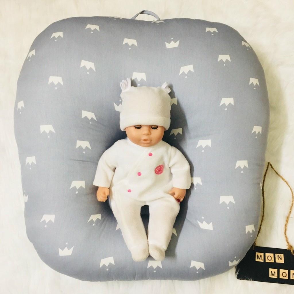 Gối chống trào ngược nằm bú tránh ọc, nôn sữa cho bé