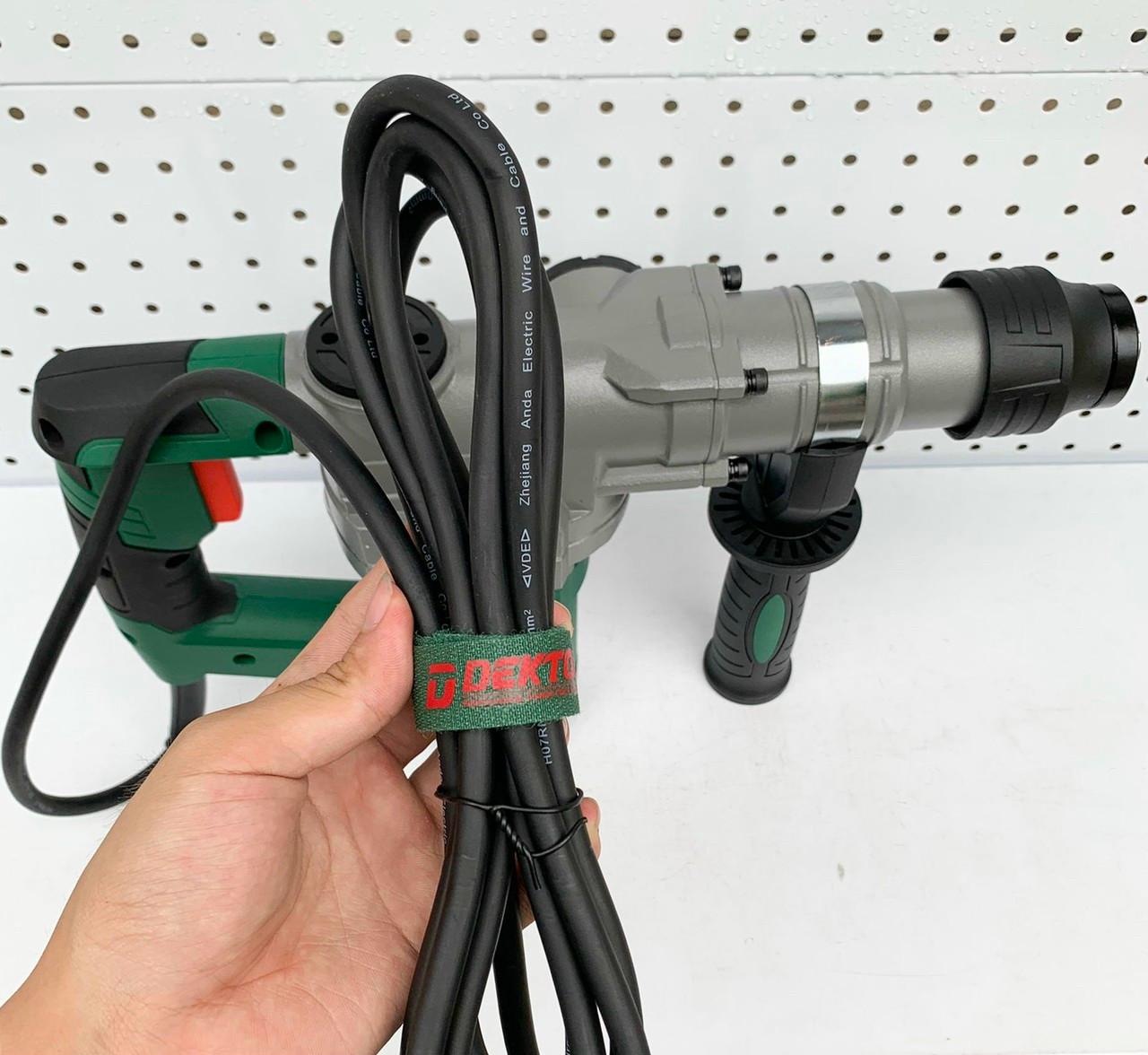 MÁY KHOAN ĐỤC 2 CHỨC NĂNG 1050W DEKTON DK-RH2702 - HÀNG CHÍNH HÃNG