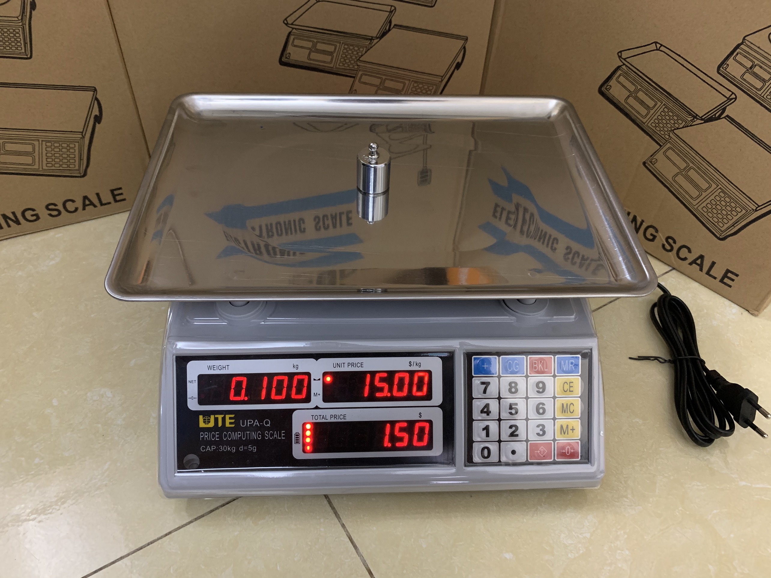 CÂN ĐIỆN TỬ TÍNH TIỀN HÀNG 30kg/5gam UPA-Q . Màn Hình Hiển Thị 2 Mặt