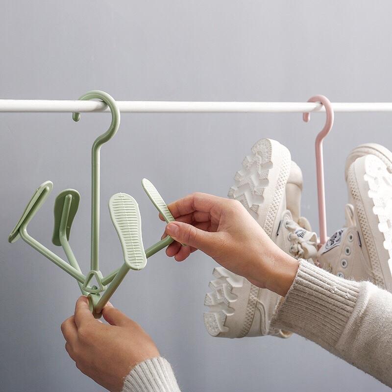 Móc treo phơi giày, treo mũ nón, phụ kiện, treo đồ đa năng xoay 360 độ thông minh tiện dụng
