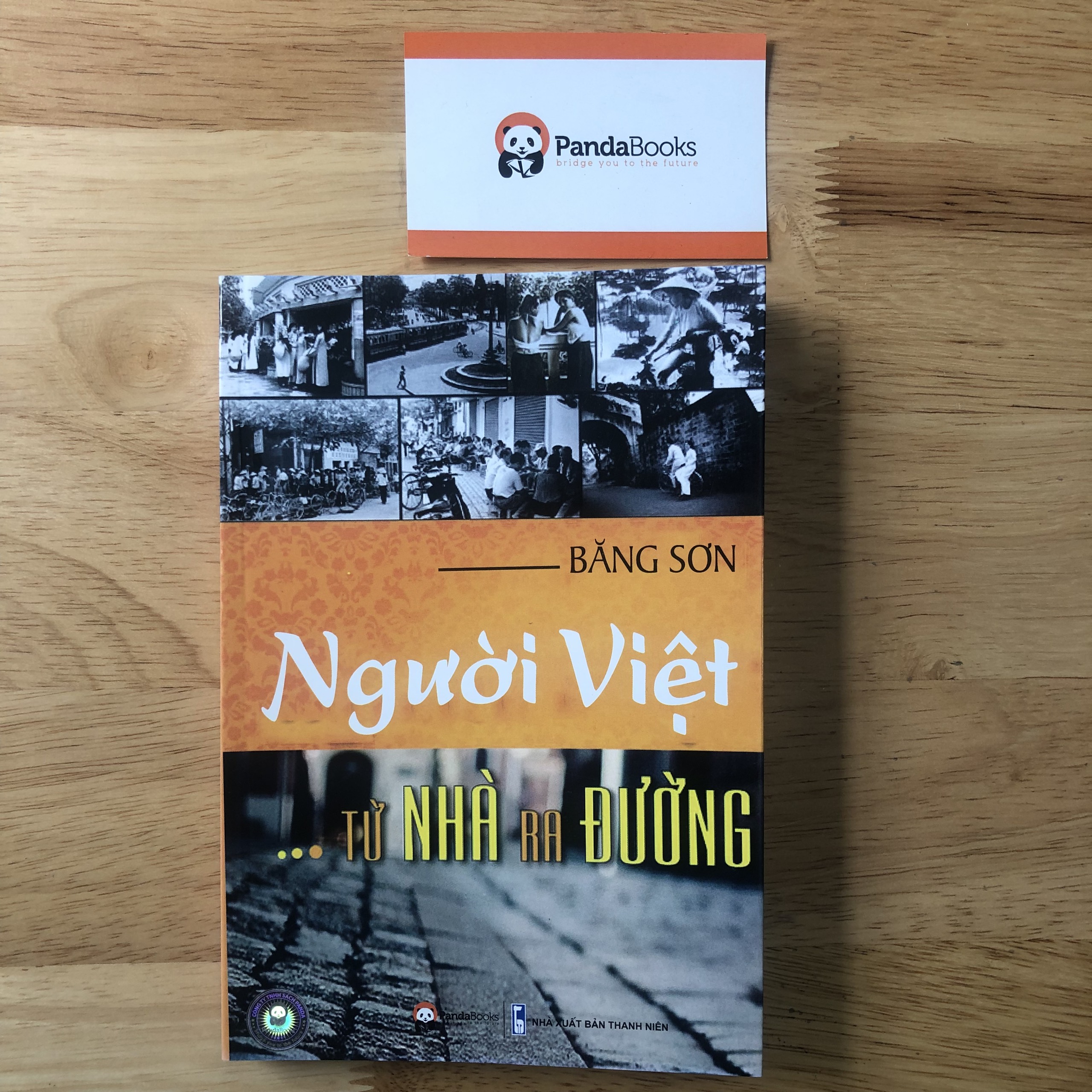 Người Việt Từ Nhà Ra Đường