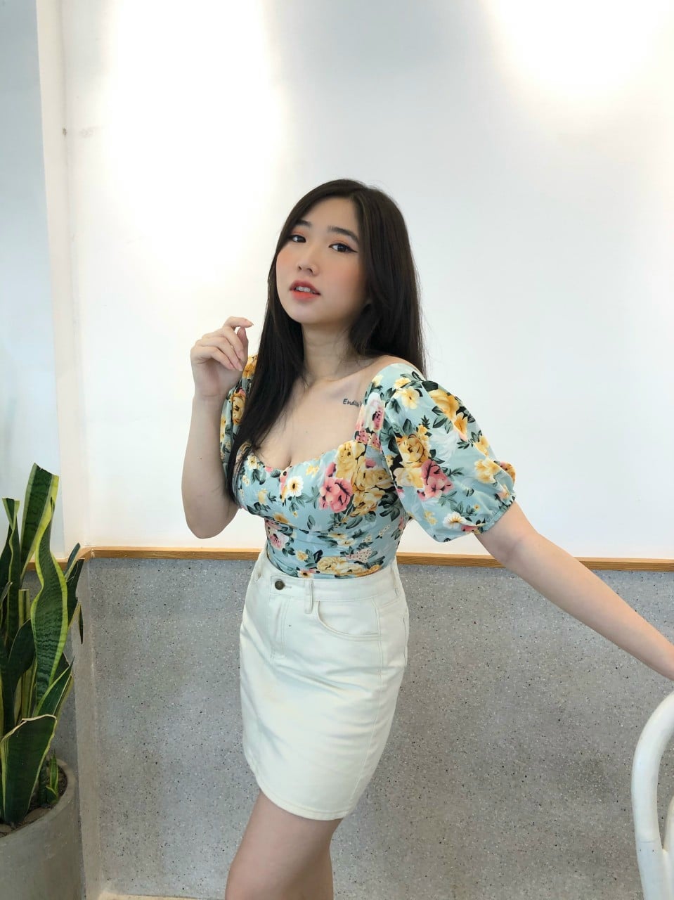 Áo thun kiểu nữ sexy