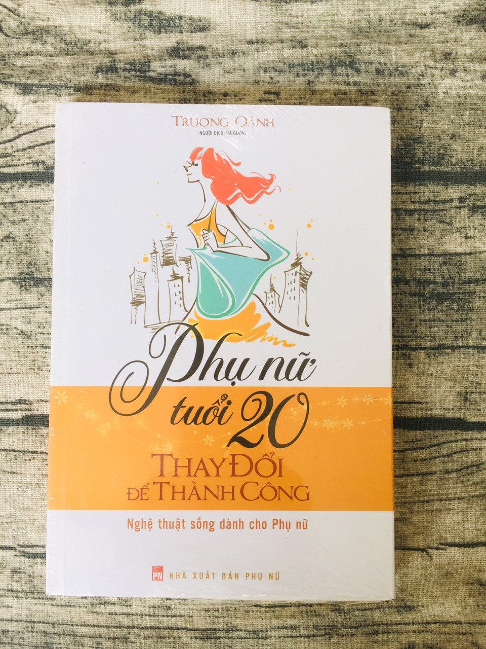 Phụ Nữ Tuổi 20 Thay Đổi Để Thành Công