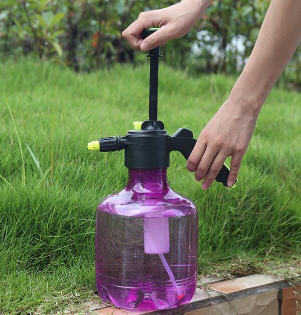 Bình xịt nước tưới cây tự động dung tích 3L  , thiết kế vòi có thể điều chỉnh phun sương hoặc tưới dòng  tiện lợi
