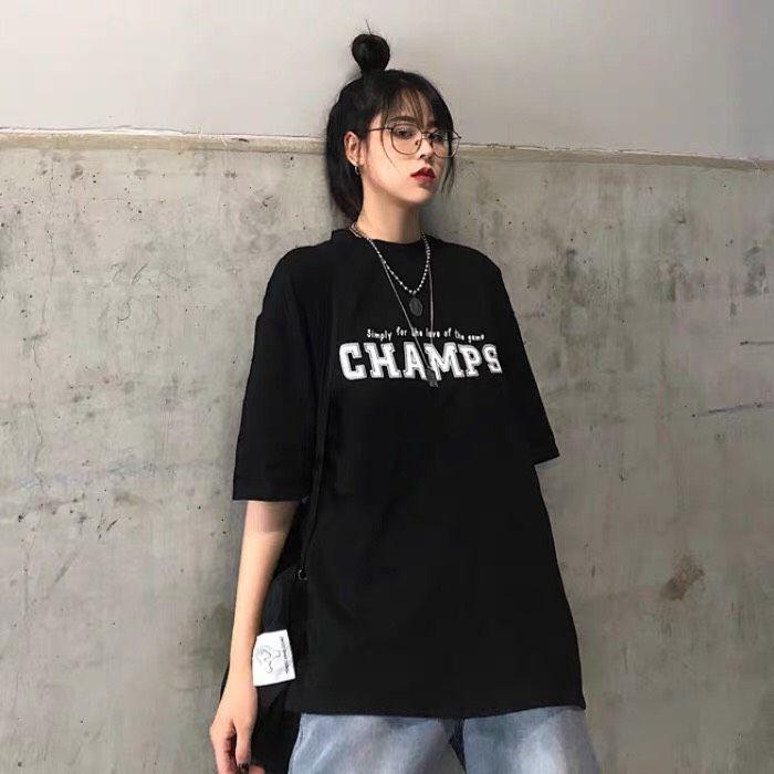 ÁO THUN NỮ NAM MÀU ĐEN VẢI COTTON FORM RỘNG TAY LỠ UNISEX CHAMPS Áo thun nam nữ tay lỡ cổ tròn Champs vải Cotton co giãn, dày dặn, form rộng