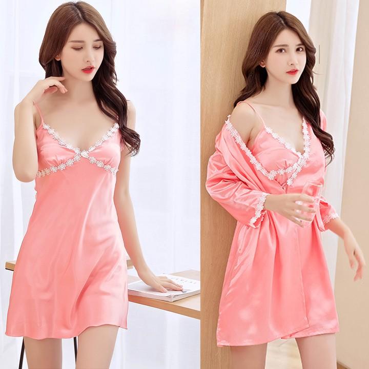 Set váy ngủ viền ren kèm áo choàng viền ren với màu hồng dễ thương