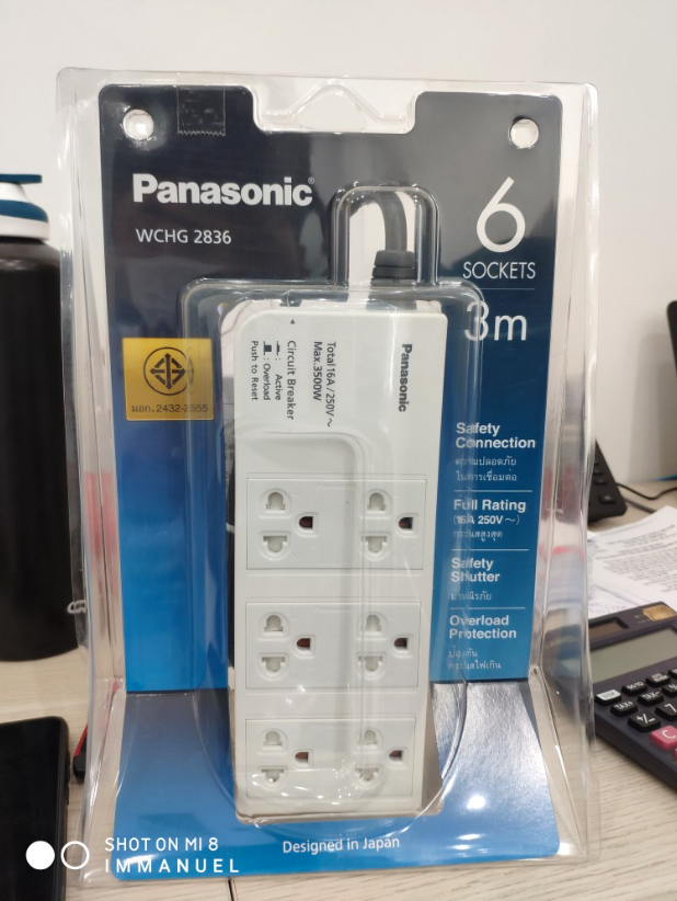 Ổ cắm Panasonic WCHG2836 3500W 6 ổ cắm 3 chấu, dây dài 3M (tặng phích chuyển MPE AD1) - Hàng chính hãng