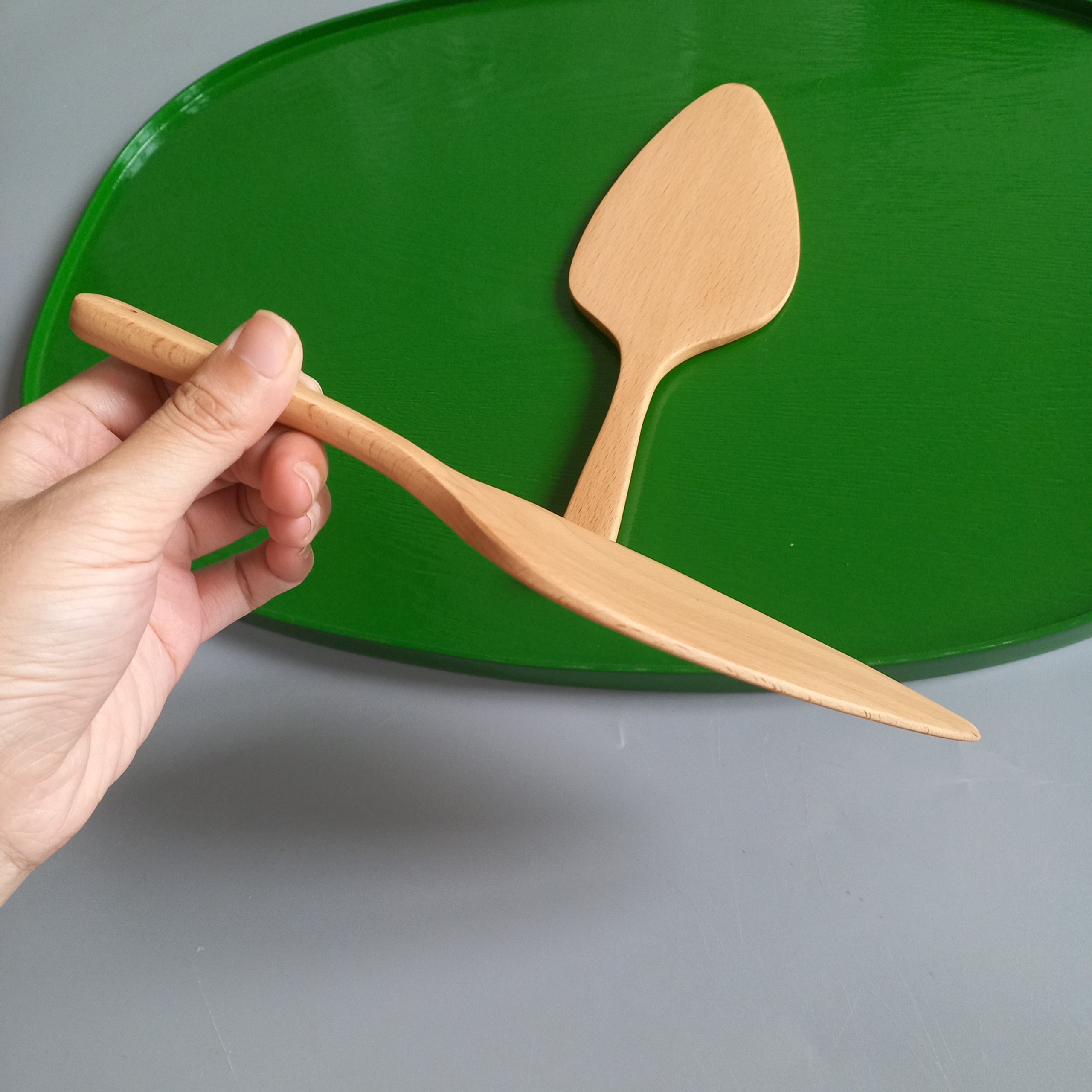 Xẻng, Cây Xúc Bánh Gỗ Beech Cao Cấp Tiện Dụng Của Vitrapro