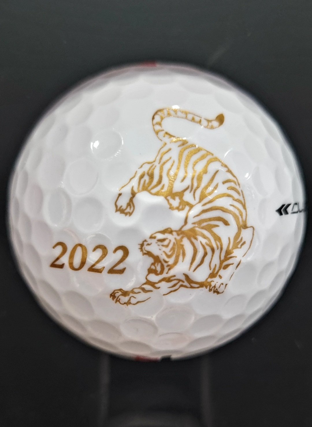 Bóng chơi golf Wilson Staff Duo Soft - Có in Logo Hổ vàng 2022