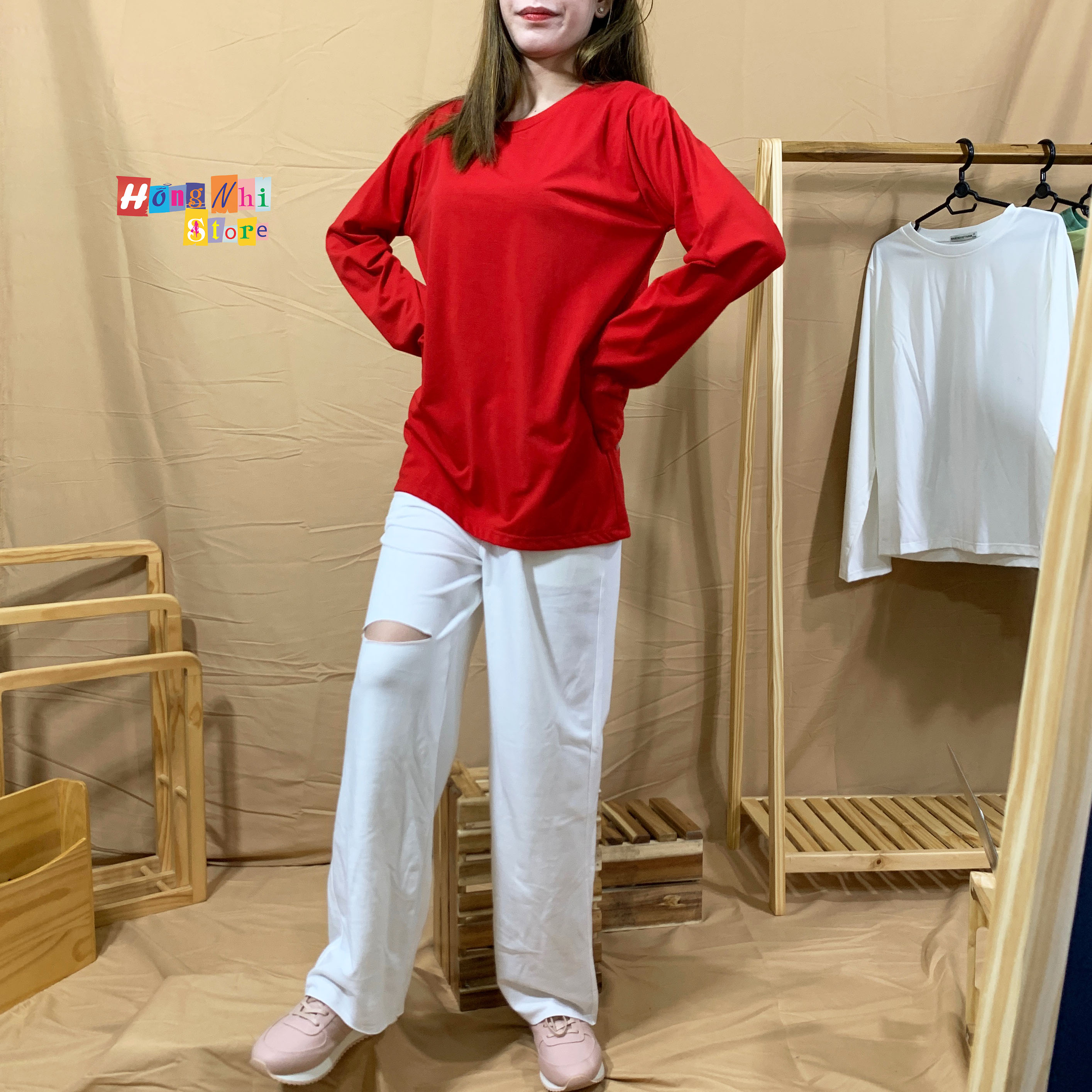Áo Thun Tay Dài Trơn Dáng Rộng Màu Đỏ Long Tee Red Unisex - MM