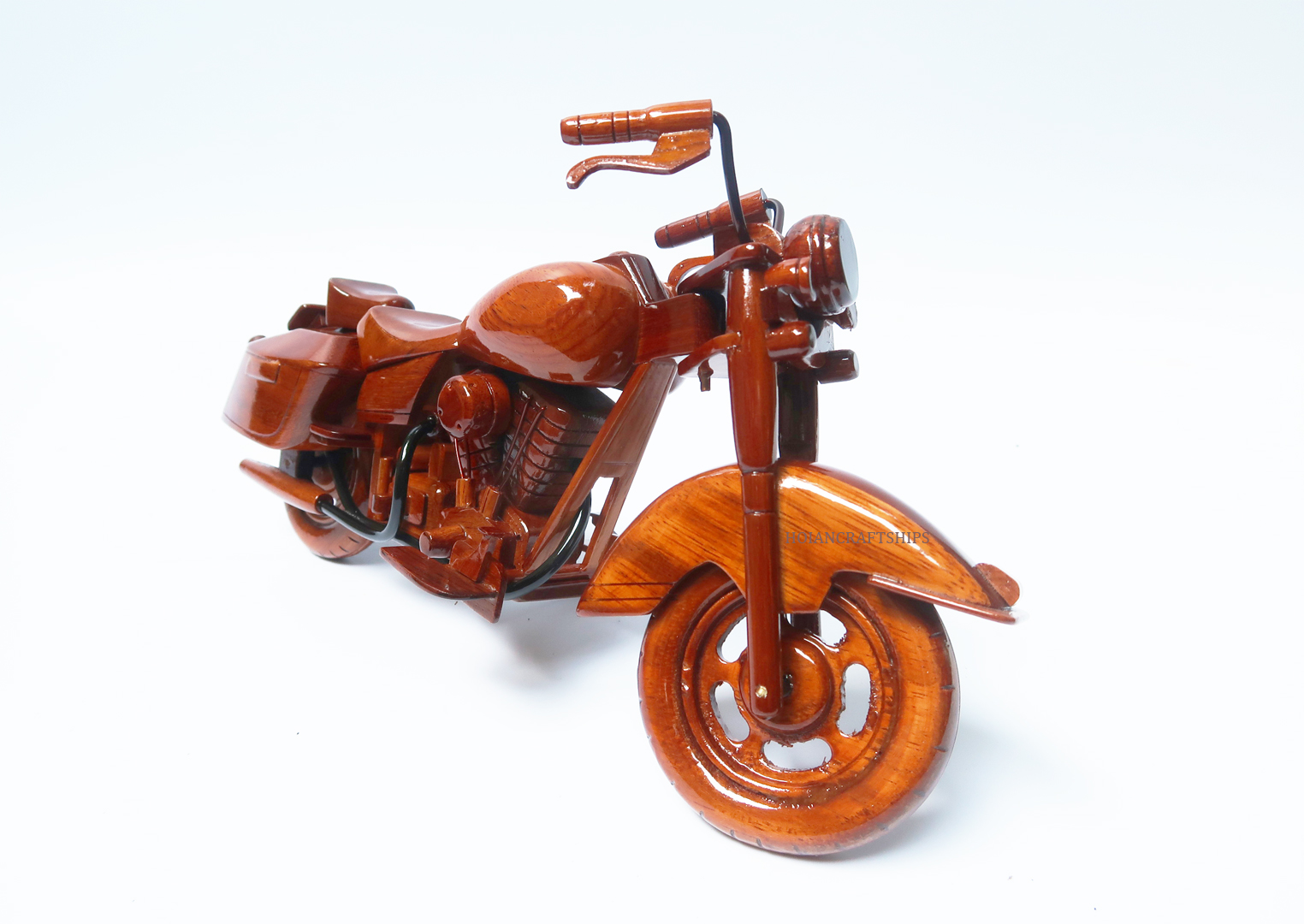 Xe mô tô Harley Road King gỗ