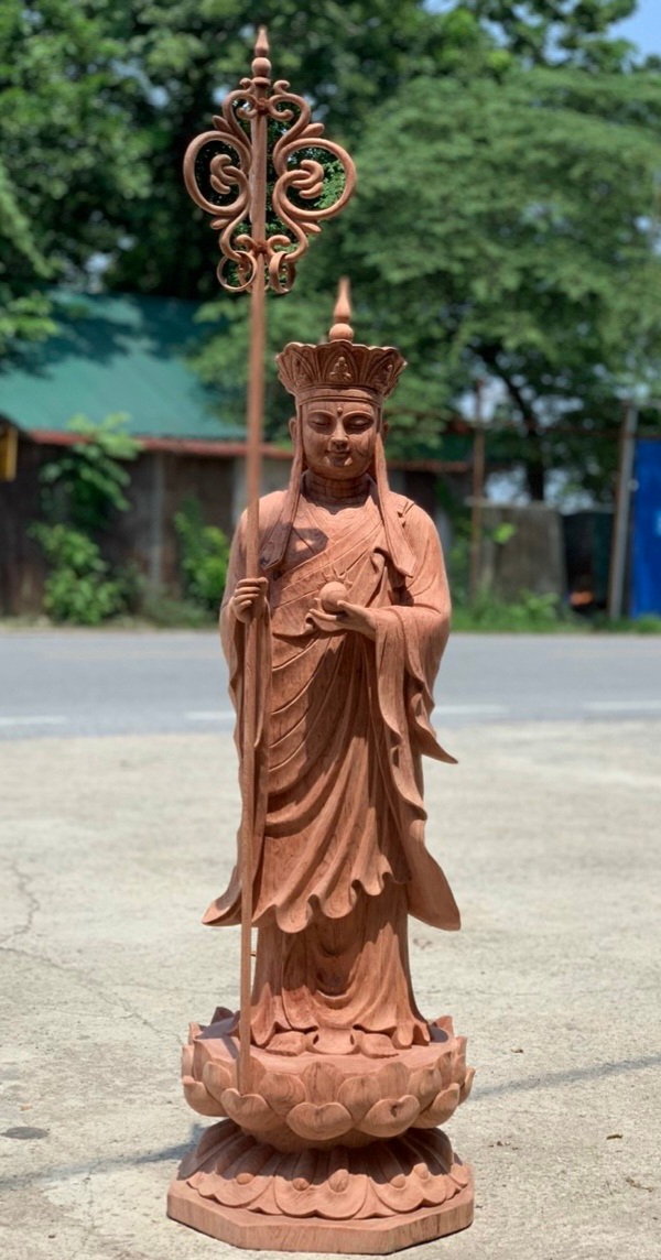 Tượng phật địa tạng vương bồ tát bằng gỗ hương đá liền khối đẹp long lanh kt cao 100m×34×33cm